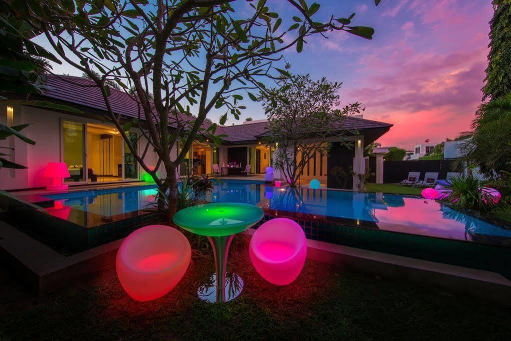 Colibri Pool Villa Pattaya Jomtien Beach Esterno foto